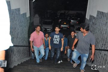 Kotha Janta Movie Theatre Coverage